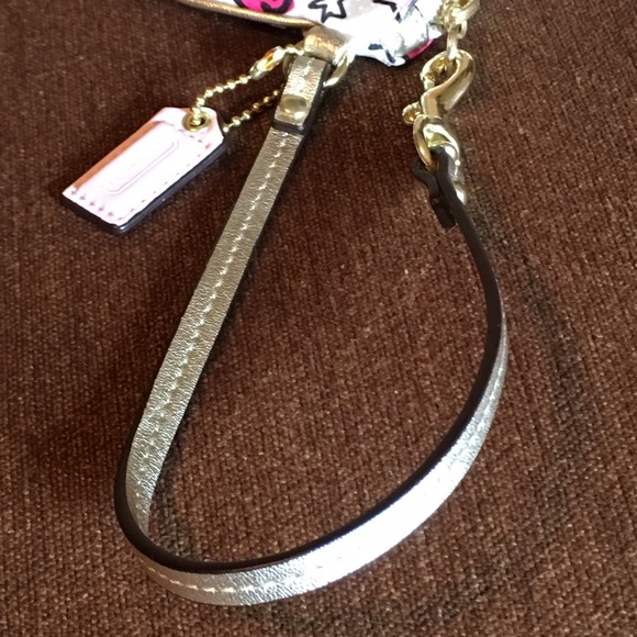 Coach Wristlet - Picture 5 of 5